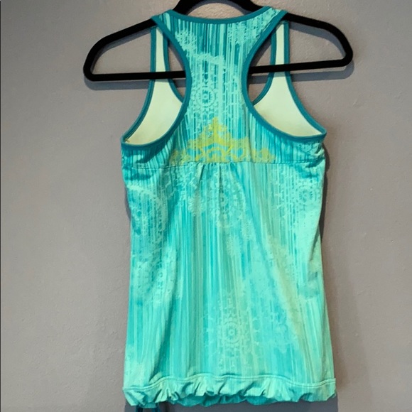 Athleta Racerback Tank with build bra Size S - Picture 5 of 7